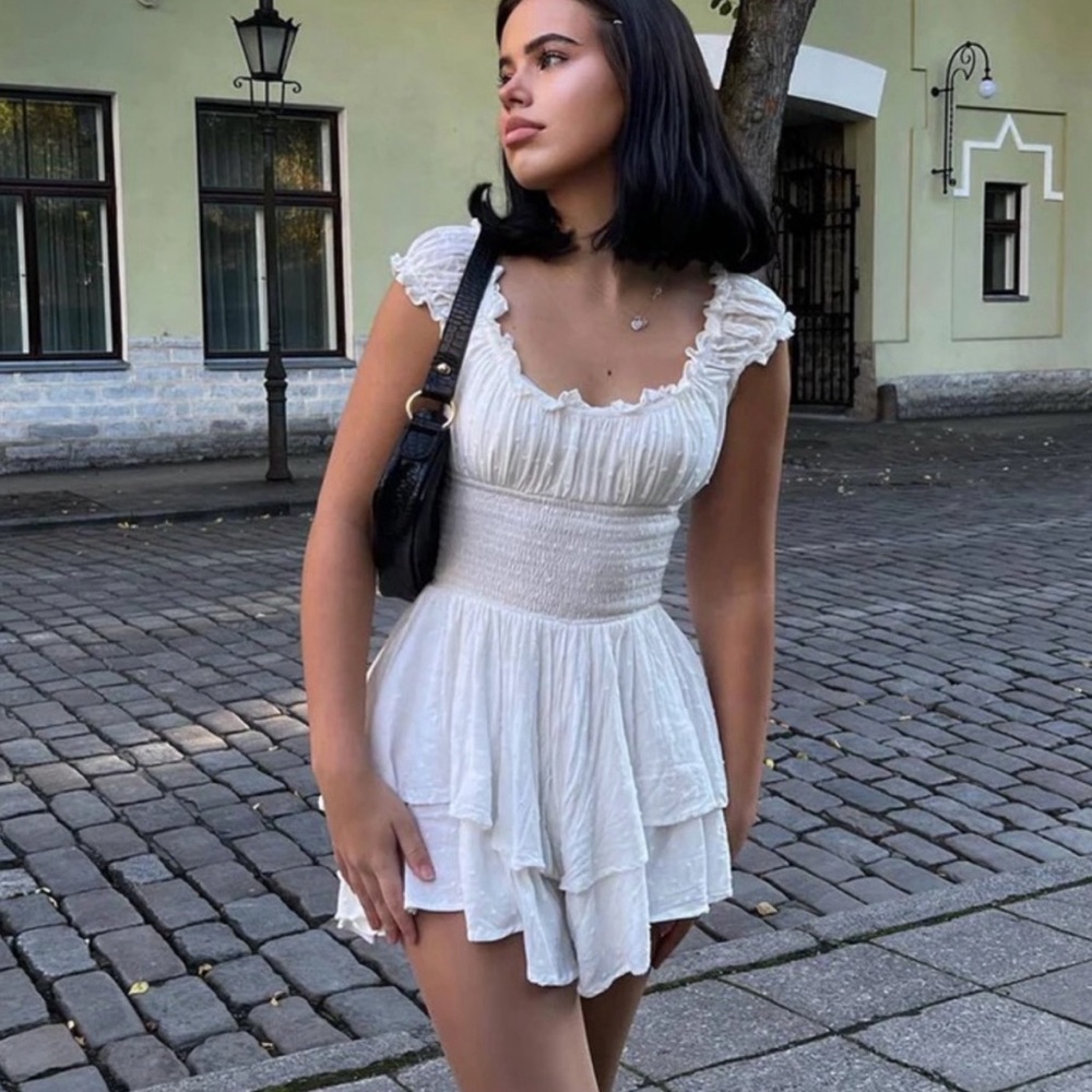 Princess Polly Cream Ruffled Romper